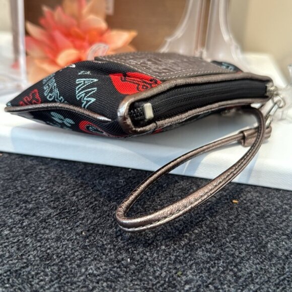 Coach “Limited Edition” Metallic Graffiti Hearts Wristlet w/Hang Tag (EUC) - Picture 10 of 16